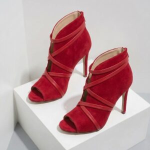 Alternative view of Modelo de Heels - OLIVIA